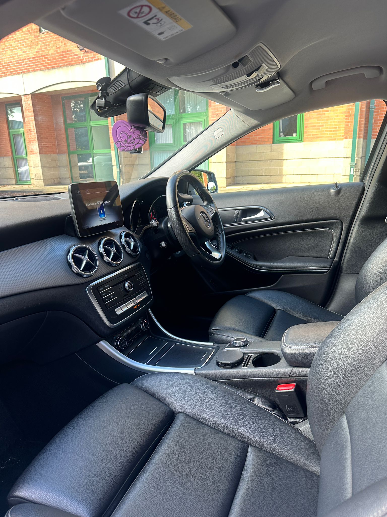 2018 Mercedes-Benz GLA 200d - Image 4