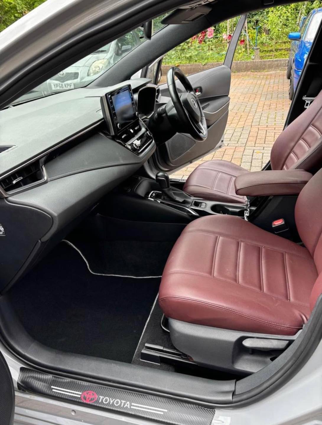 2019 Toyota Corolla - Image 14