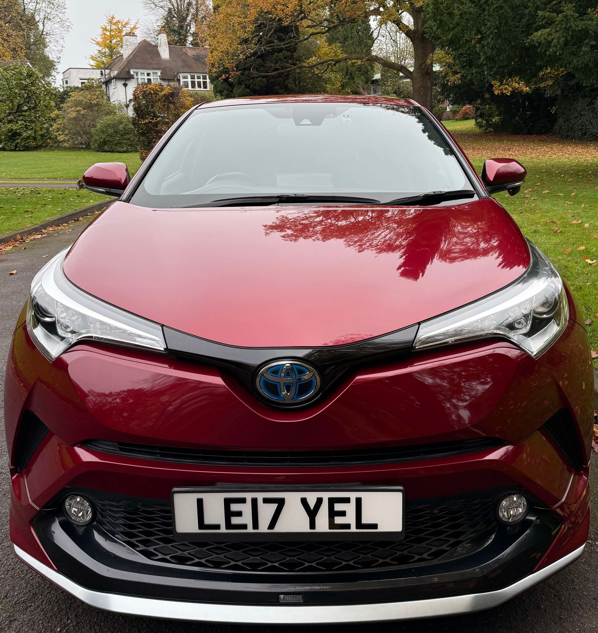 2017 Toyota C-HR - Image 6