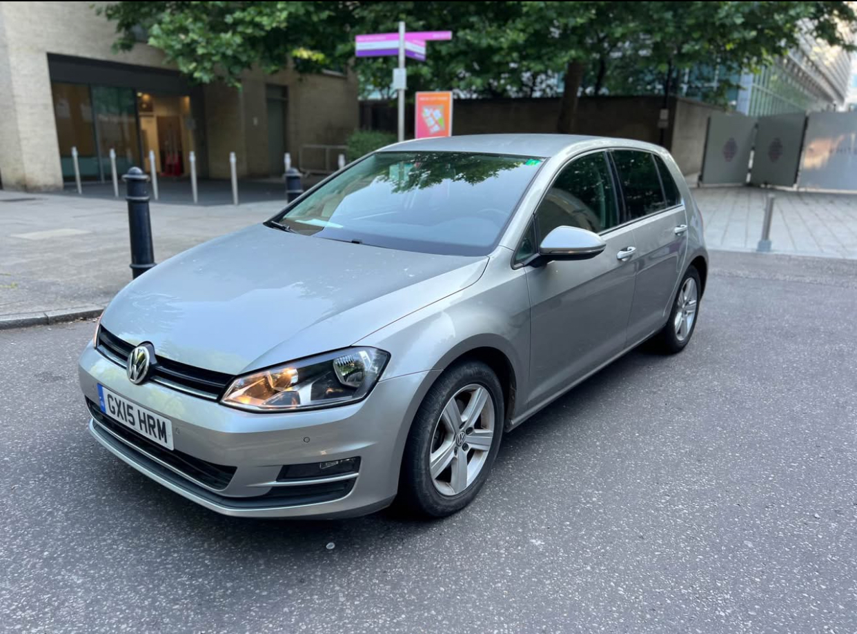 2015 Volkswagen Golf - Image 3