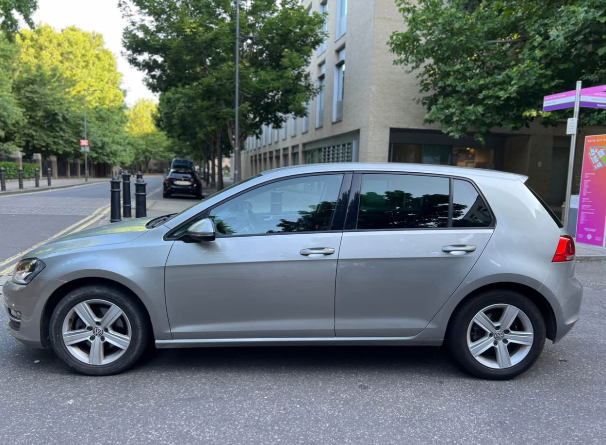 2015 Volkswagen Golf - Image 4