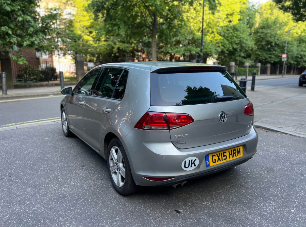 2015 Volkswagen Golf - Image 5