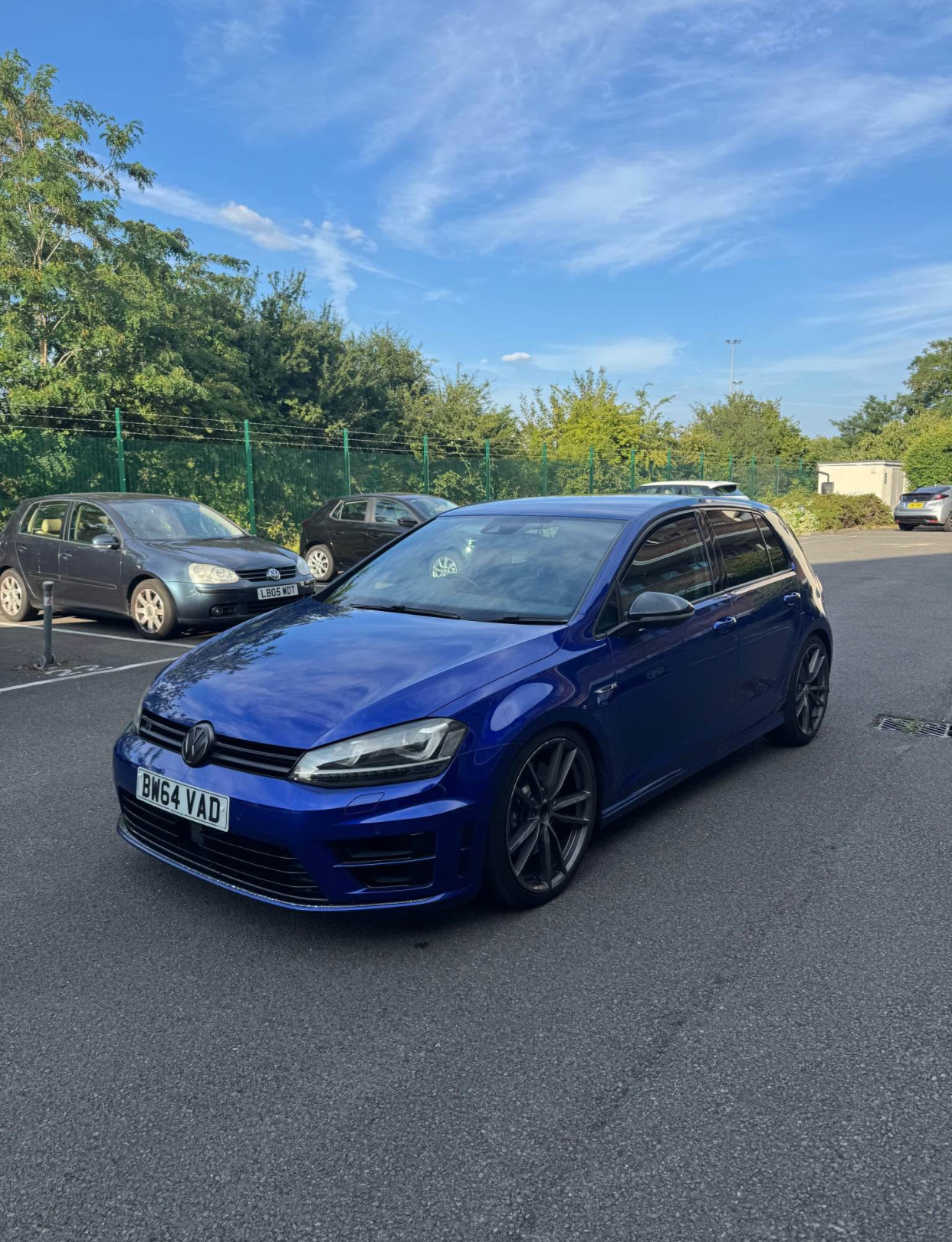 2014 Volkswagen Golf R - Image 9